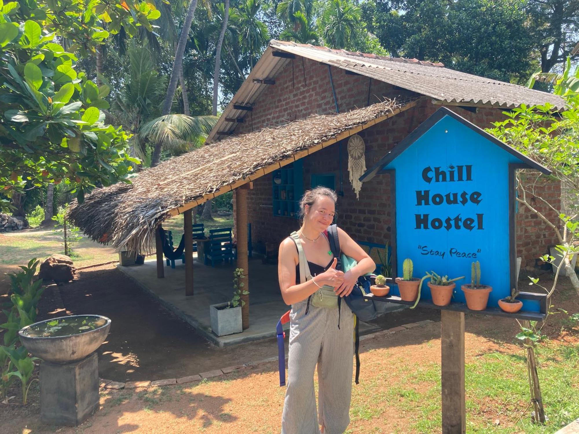 Chill House Hostel アヌラーダプラ エクステリア 写真